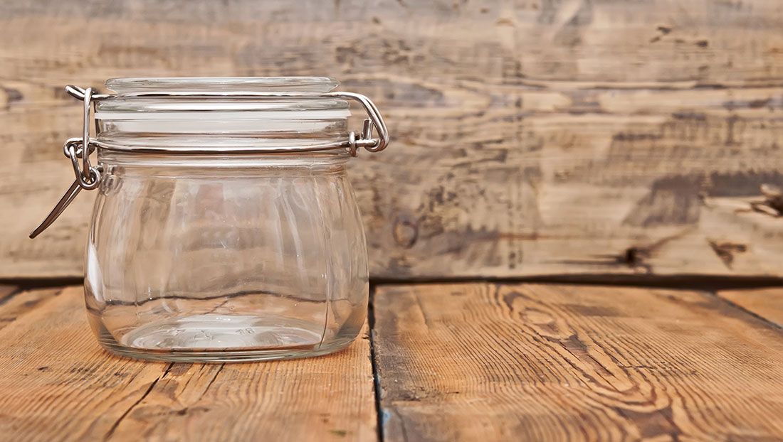 Как привлечь деньги в дом: приметы и советы