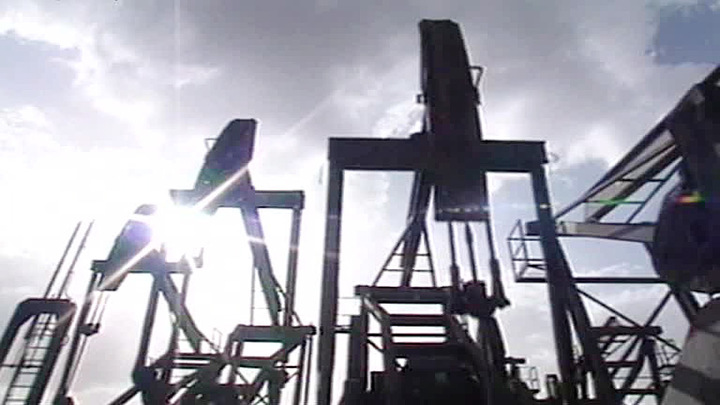 Нефть дешевеет из-за ситуации с коронавирусом в Индии