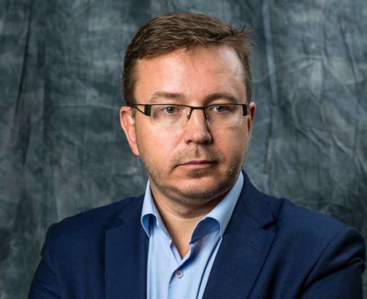 В ПДД пропишут порядок остановки автомобиля перед общественным транспортом