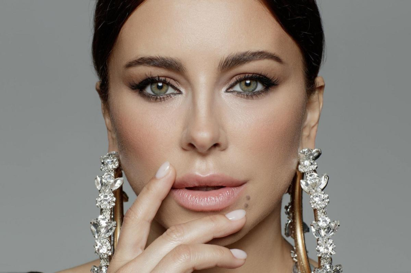 Певица Ани Лорак хочет получить российское гражданство