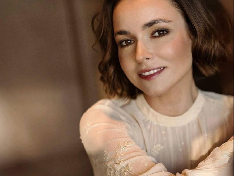 Телеведущая Ирена Понарошку раскрыла, почему внезапно начала есть мясо после 12 лет вегетарианства