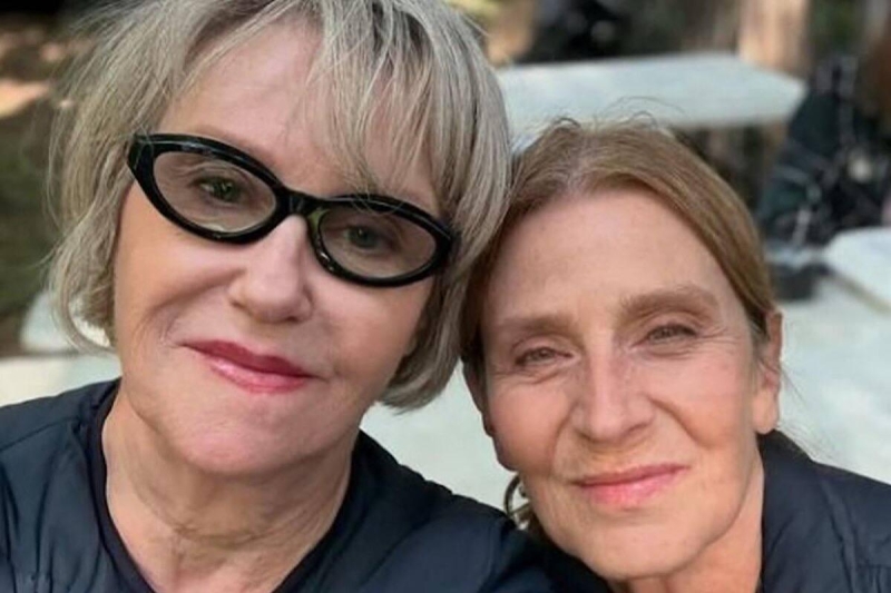 Розанова поделилась редким фото с Еленой Сафоновой