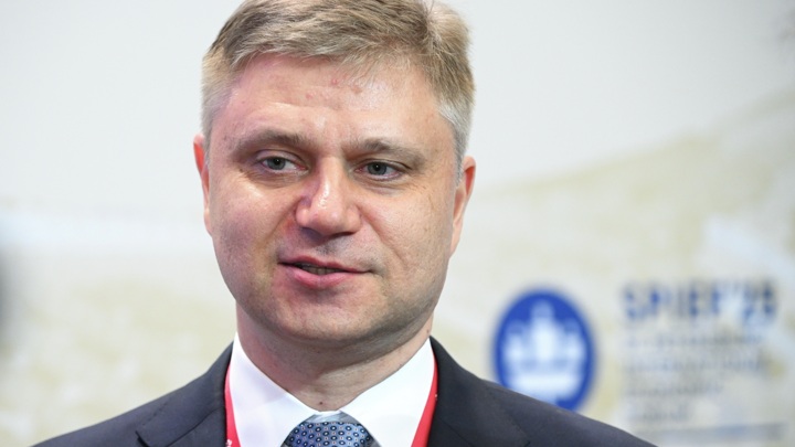 Белозеров: длина нового стрелочного перевода для ВСМ будет составлять 118 метров - Новости на Вести.ru