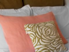 DTF печать на домашнем текстиле: как перенести рисунок на плед, подушку и коврик