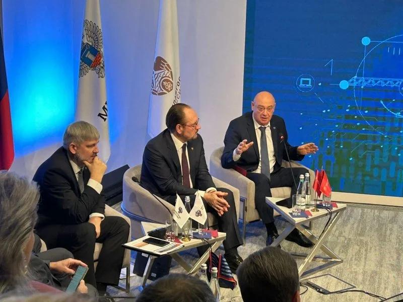 В Москве прошло совещание для выработки стратегических решений по стройэкспертизе - Строительная газета